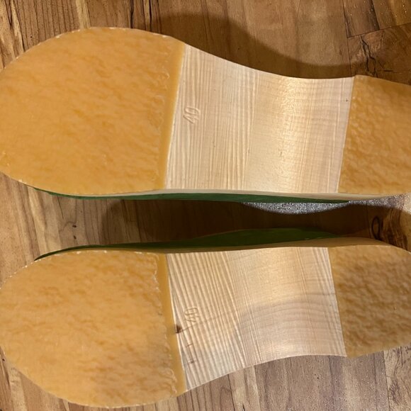 Bryr Fern Worker Clog Size 10 - Picture 7 of 7